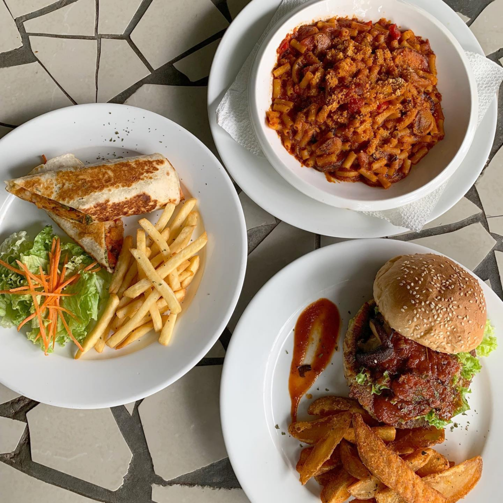 Port Makan Western Kegemaran Penduduk Lokal, Nikmati Pelbagai Hidangan Lazat Di Restoran Sharing