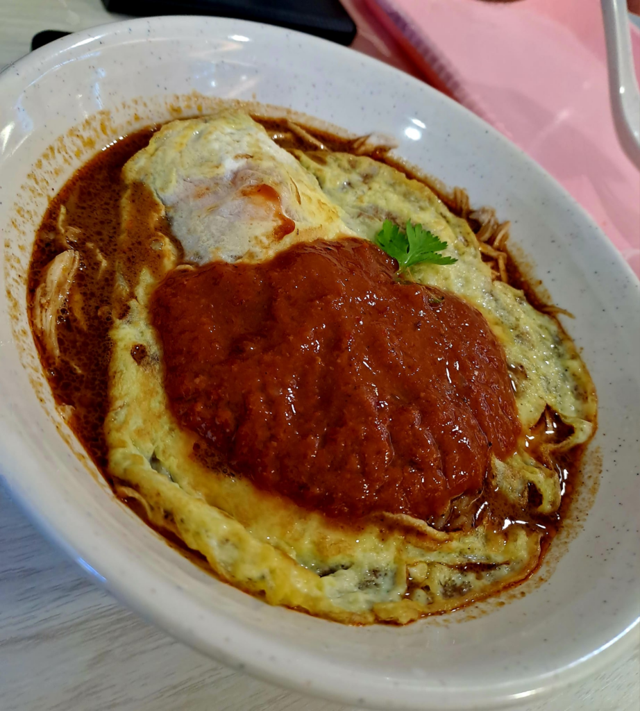 Guna Nama Abang Jo Sebagai 'Marketing', Ini Penjelasan Dari Pemilik Gerai Laksa Sarawak