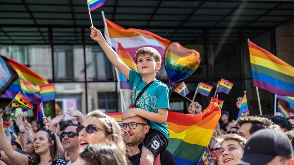 Jadi Lubuk LGBTQ, Ramai Ibu Bapa Mula Elak Hantar Anak Ke Sekolah Berasrama Penuh