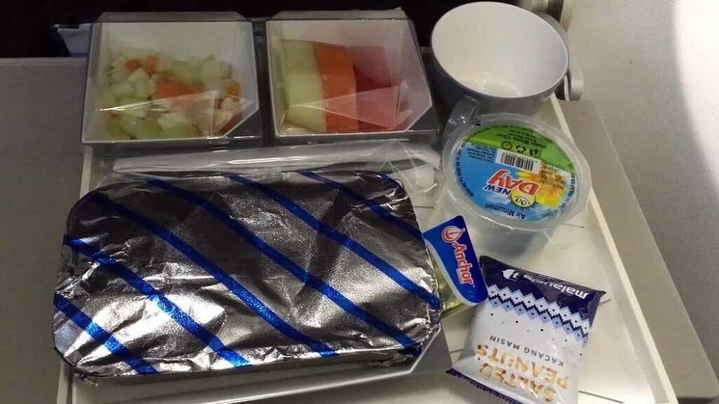 MAS Benarkan Penumpang Bawa Bekal Makanan Sendiri, Tetapi Bersyarat