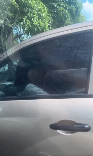 Lagi Buat 'Onar' Dalam Kereta, Kali Ini Di Tawau Pula