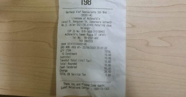 Pelanggan Berang Restoran 'Fast Food' Terkenal Cas RM1 Untuk Satu Pek Sos Cili