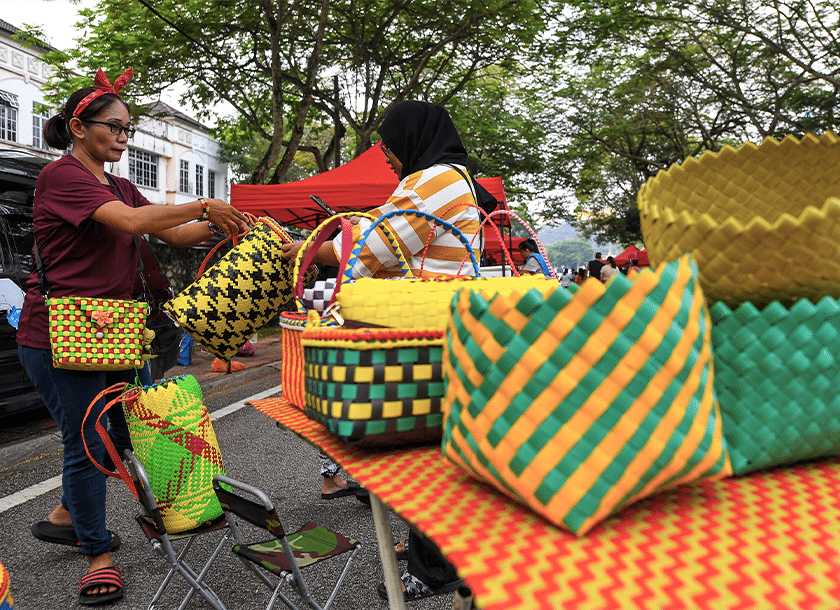 Pasar Tamu Dayak Seremban: Inisiatif PRAISE Yang Mengubah Hidup Wanita Sabah Dan Sarawak
