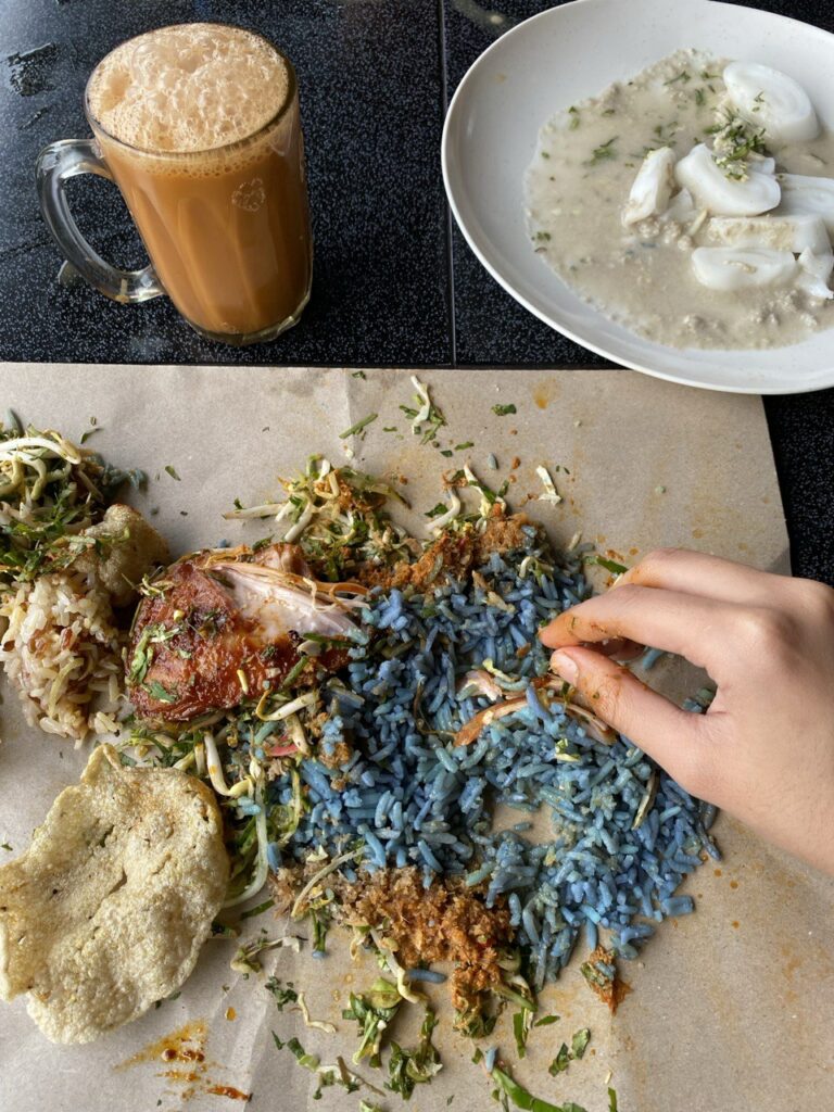 Terkenal Sebagai Syurga Makanan Di Malaysia, Ini Keunikan Hidangan Kelantan Buat 'Food Lover'