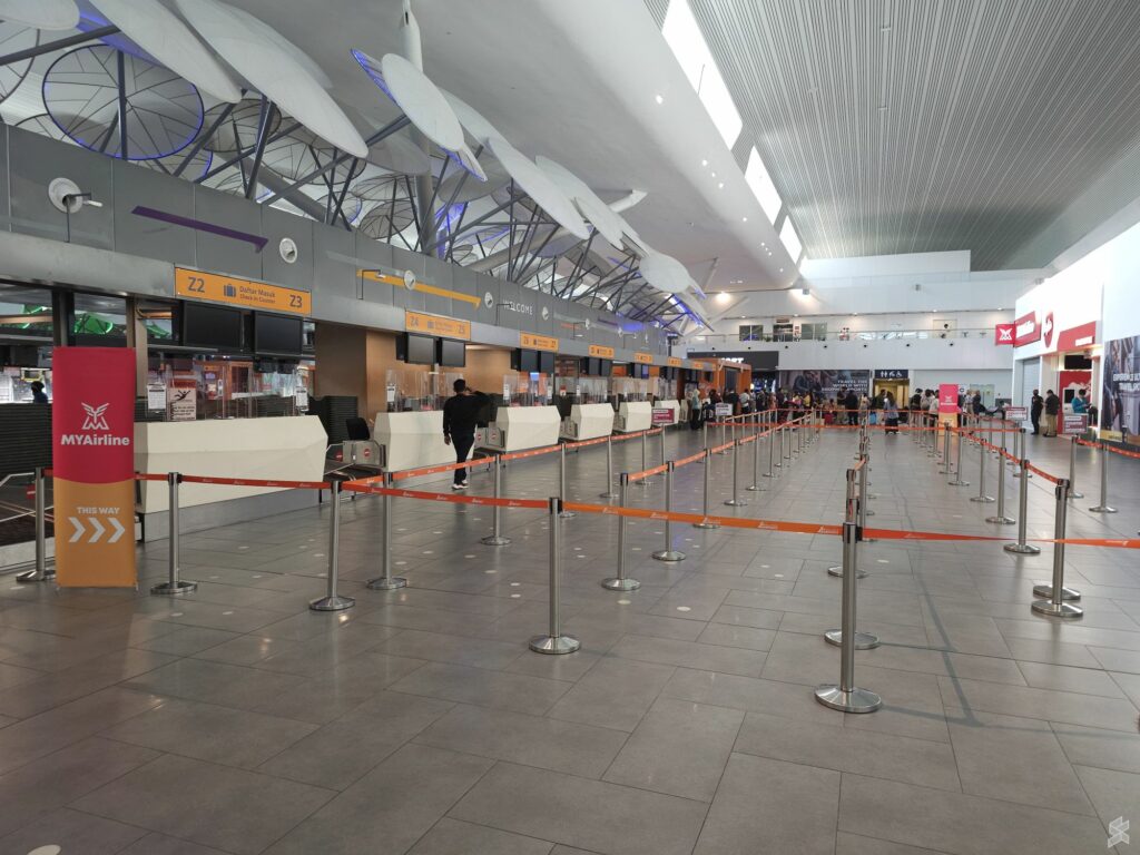 AirAsia Tawar Diskaun Kepada Penumpang MyAirline Yang Terjejas, Ini Caranya