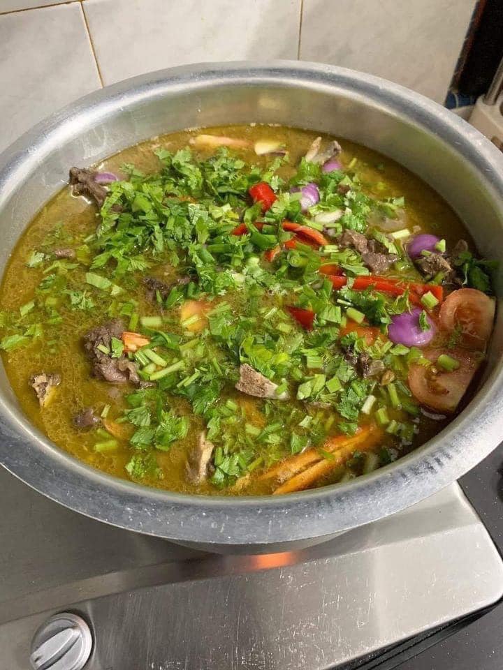 Ini 6 Senarai Kedai Sup Padu Di Kuching