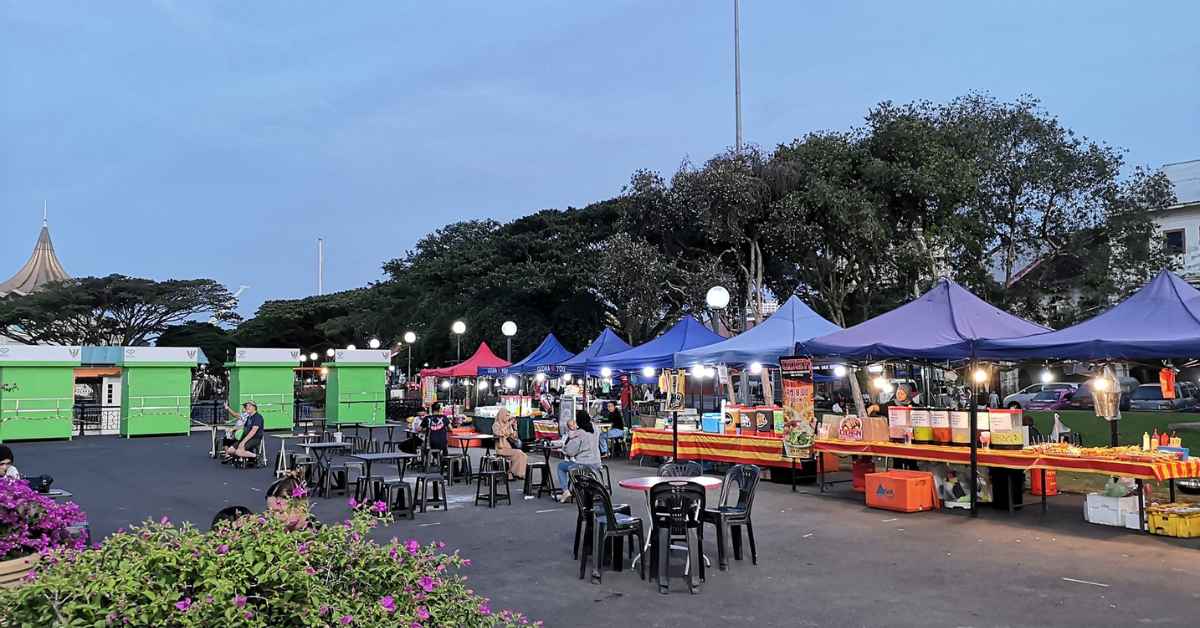 Ini Port Baru Lepak Di Waterfront, Sambil Nikmati Sunset Dan View Bandar Kuching