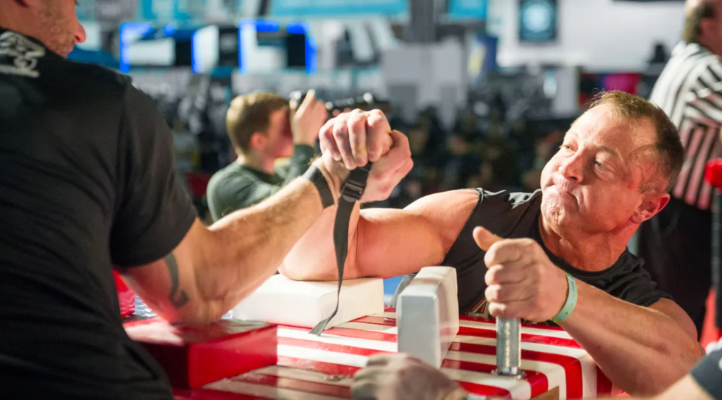 Acho Prince, Anak Sarawak Pertama Rangkul Gelaran Juara 'Arm Wrestling' Peringkat Dunia