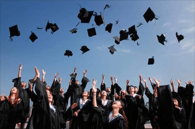 Abang Jo Jangka Sedia Pendidikan Universiti Percuma Buat Anak Sarawak Menjelang 2026