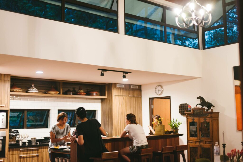Ini Senarai Penginapan Airbnb Yang Gempak Di Sekitar Kuching
