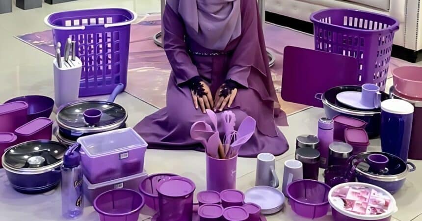 Komplen Sambil Cakap Sarawak, Influencer TikTok Aunty Purple Buat Netizen Terkejut