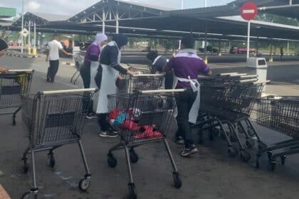 Tular Bawa Anjing Peliharaan Dalam Troli, Netizen Puji Tindakan Supermarket Di Tawau Sabah