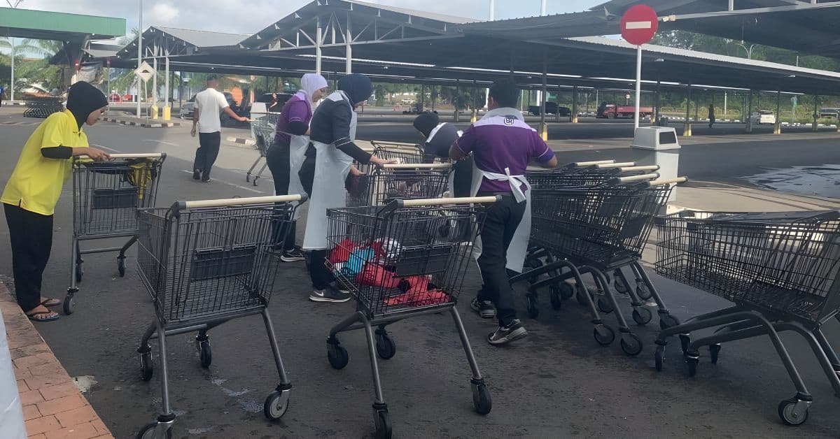 Tular Bawa Anjing Peliharaan Dalam Troli, Netizen Puji Tindakan Supermarket Di Tawau Sabah