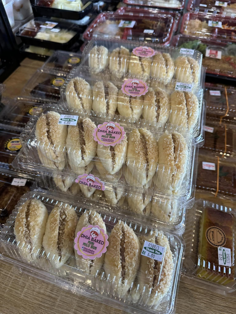 Semua Ada, Tapau Makanan Kegemaran Anda Di Takeaway By Laila Kitchen Kuching