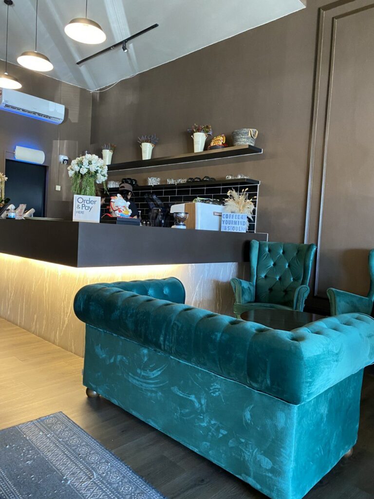 Cafe Menarik Best Untuk Lepak, Anda Perlu Singgah Di Lagom Coffee Metrocity