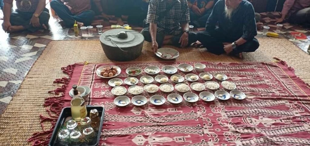 Upacara Miring, Persembahan Doa Kepada Tuhan Semasa Hari Gawai Dayak