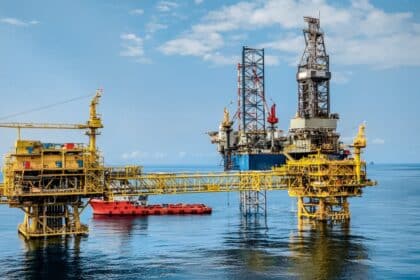 Penemuan Sumber Minyak Baru Lebih 1 Billion Tong, Lebih Separuh Terletak Di Sabah Sarawak