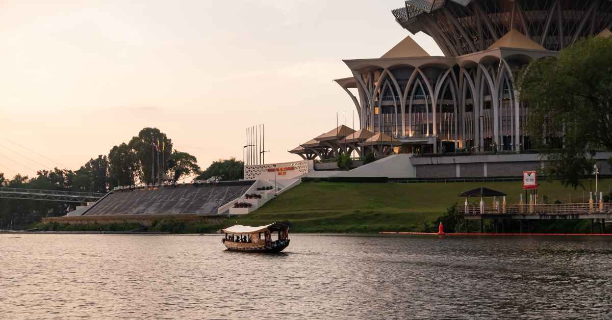 Sarawak Setuju Cadangan Beri Pengecualian Visa 30 Hari Buat Pelancong Luar