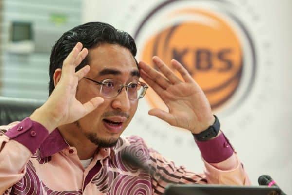 Wan Fayhsal Desak PMX Ubah Perlembagaan Agar Melayu Islam Saja Boleh Jadi PM