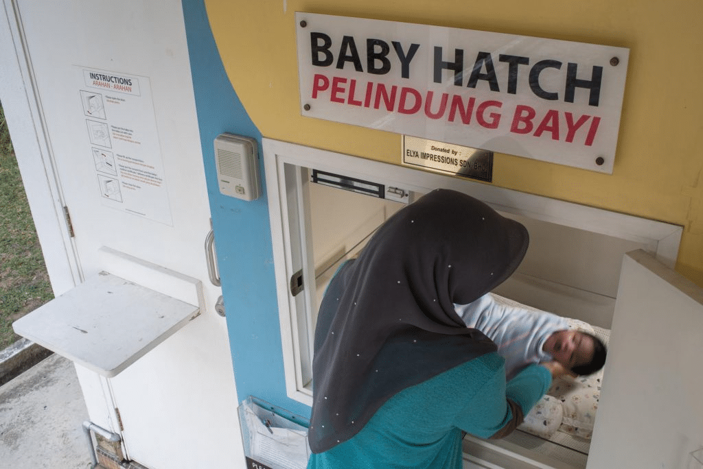 Tangani Masalah Kes Pembuangan Bayi, BMC Sediakan Peti Perlindungan Bayi Di Kuching