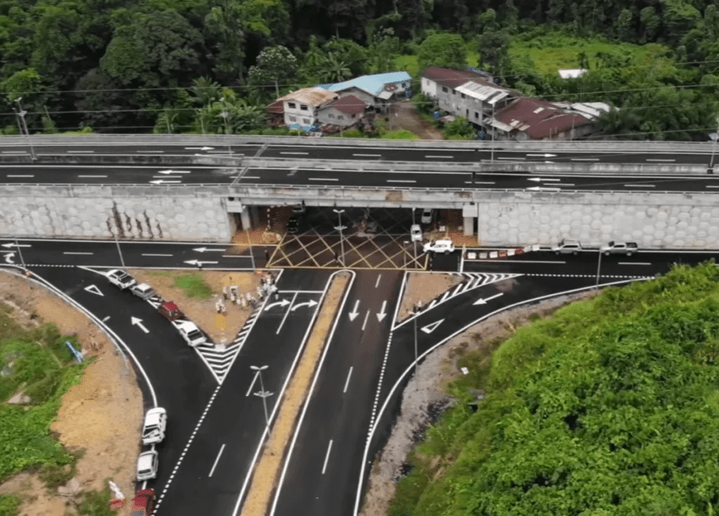 Semua Jajaran Lebuhraya Pan Borneo Sarawak Dibuka Hujung Bulan Ini