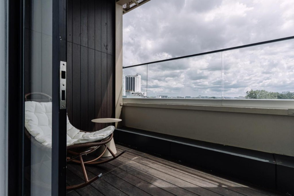 Siap Ada Skybar, Nikmati Pengalaman Unik Bermalam Di Impiana Hotel By Roxy Kuching