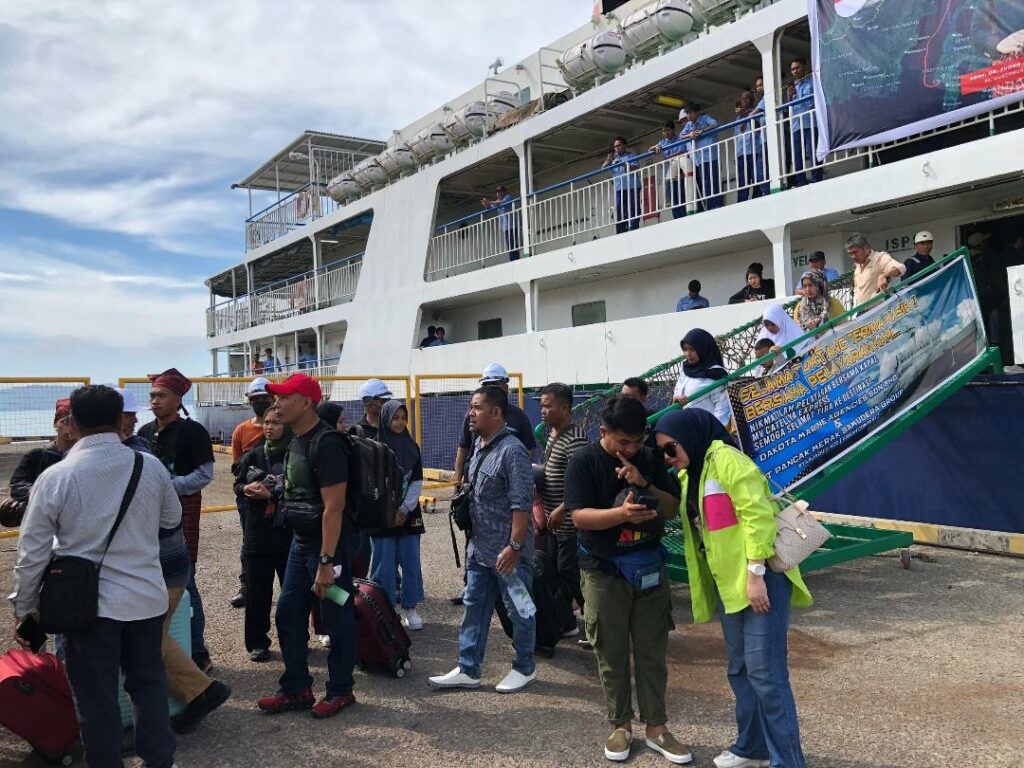 Pelayaran Sulung Sulawesi-Lahad Datu Kini Sudah Mula Operasi