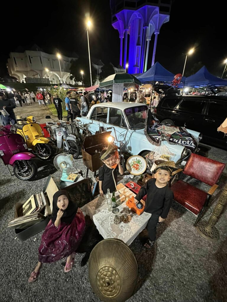 Bertemakan Klasik Tradisional, Meriahkan Jualan Kuching Car Boot Di Kubah Ria Hujung Minggu Ini