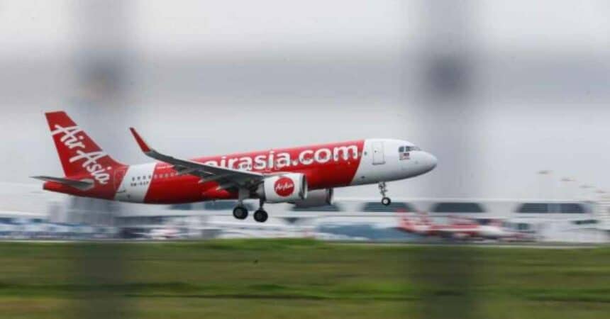 Air Asia Tawar Semula Direct Flight Dari Pulau Pinang Ke Kuching Dan Kota Kinabalu