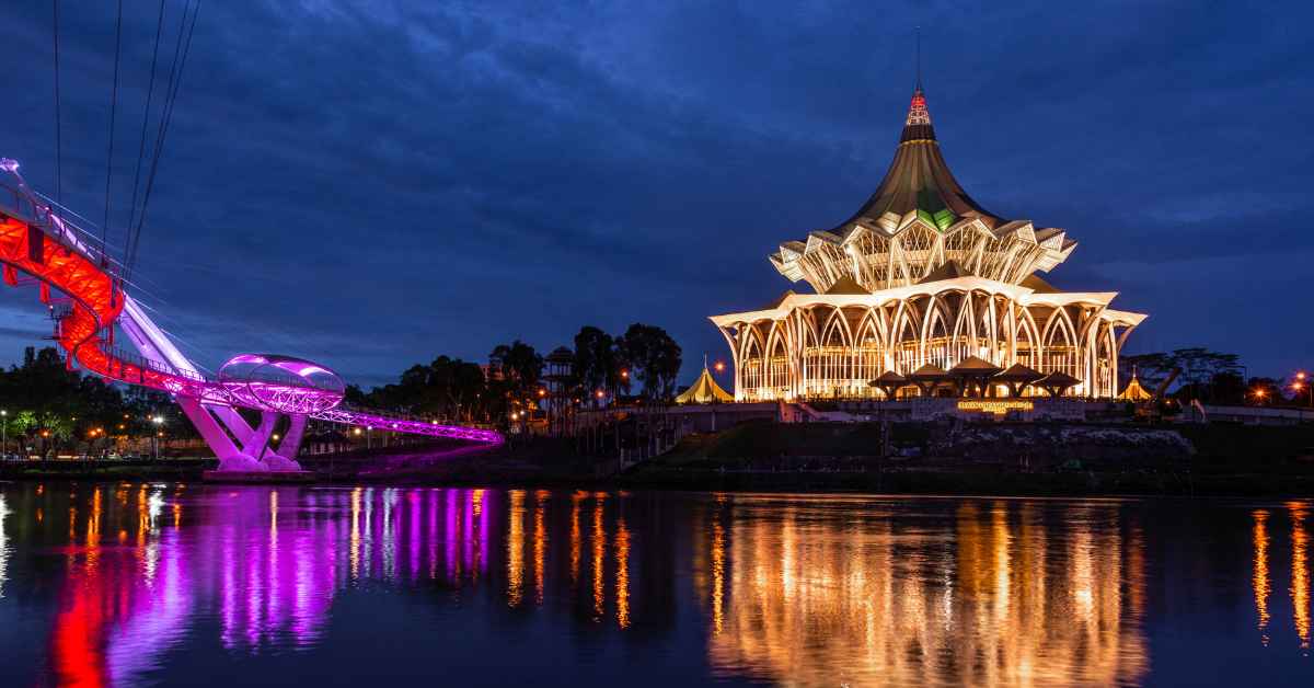 Laluan Bawah Jambatan Darul Hana Ditutup Sementara, Elak Vandalisme Musical Fountain
