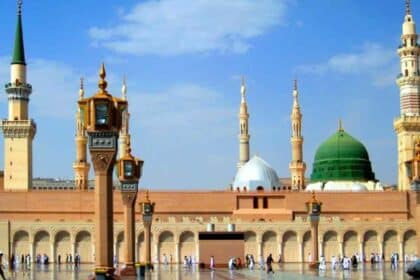 Sarawak Cadang Bina 6 Menara Mirip Masjid Nabawi