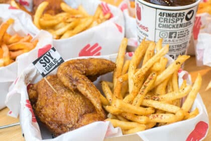 4 Fingers Crispy Chicken Bakal Buka Cawangan Kedua Sarawak Di Vivacity