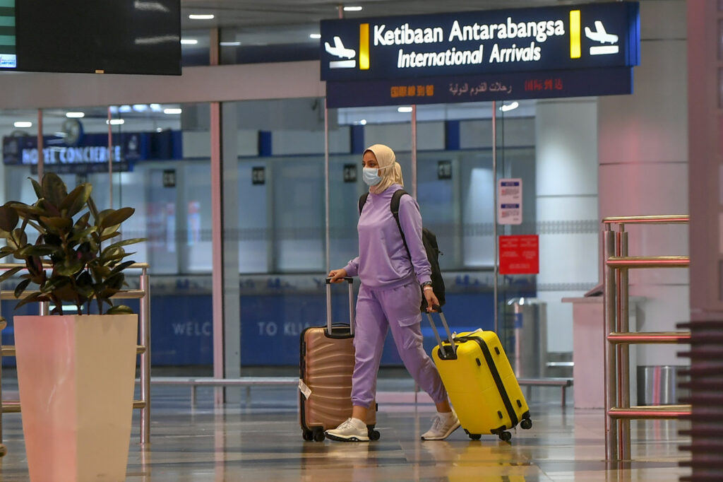 Rakyat Sarawak Di Luar Negara Diseru Pulang Berkhidmat, Tunaikan Tanggungjawab