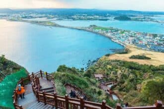 Sarawak Rancang Buka Laluan Direct Flight Dari Kuching Ke Pulau Jeju