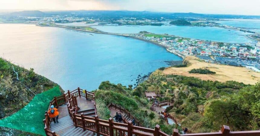 Sarawak Rancang Buka Laluan Direct Flight Dari Kuching Ke Pulau Jeju