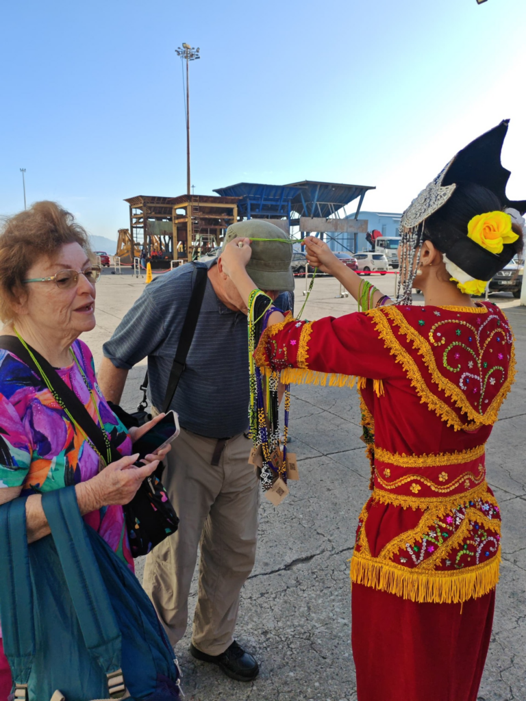 Kali Pertama Ke Sabah, Kapal Norwegian Jewel Sudah Berlabuh Di Kota Kinabalu