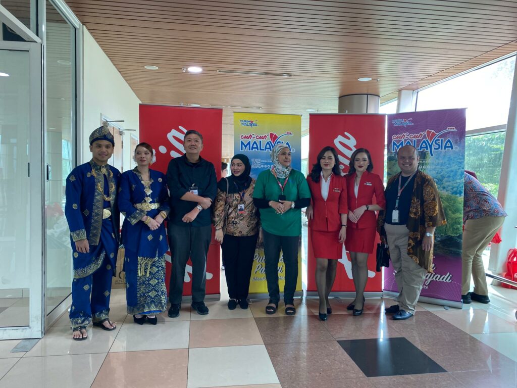 AirAsia Kini Buka Semula Laluan Antara Pulau Pinang, Kuching Dan Kota Kinabalu