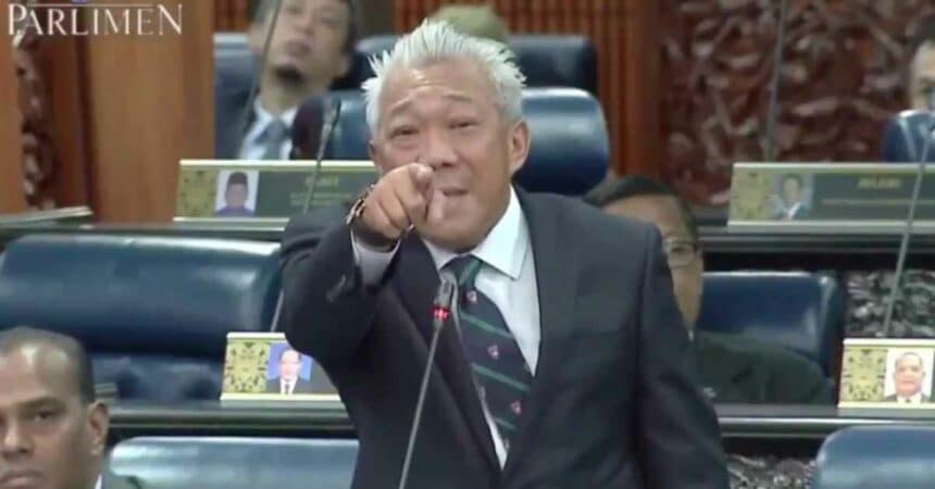 Harga Tiket Ke Sabah Cekik Darah, Bung Moktar Tegur Syarikat Penerbangan