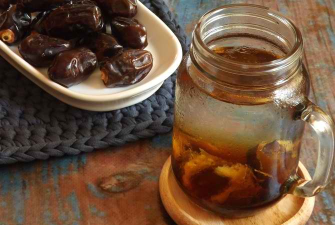 Minuman Sunnah Untuk Kekal Tenaga Sepanjang Puasa, Ini 5 Kelebihan Air Nabeez