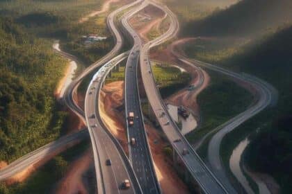 Lebuhraya Utara Sarawak Hubungkan Miri, Brunei, Limbang Dan Lawas Dibina Tahun Depan