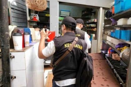 Premis Kotor Dan Ada Najis Tikus, Dua Restoran Di Jalan Batu 3 Kuching Diarah Tutup