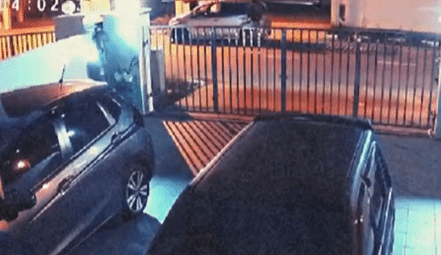 Tular Video Pagar Rumah Habis Dikebas Di Miri, Polis Kini Giat Kesan Suspek