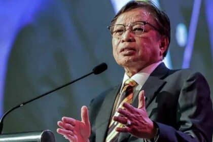 Terkini Penjawat Awam Sarawak Terima Bayaran Insentif RM2000 Dari Kerajaan Negeri