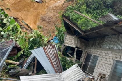 Tiga Daerah Di Sarawak Alami Kerosakan Teruk Akibat Hujan Berterusan