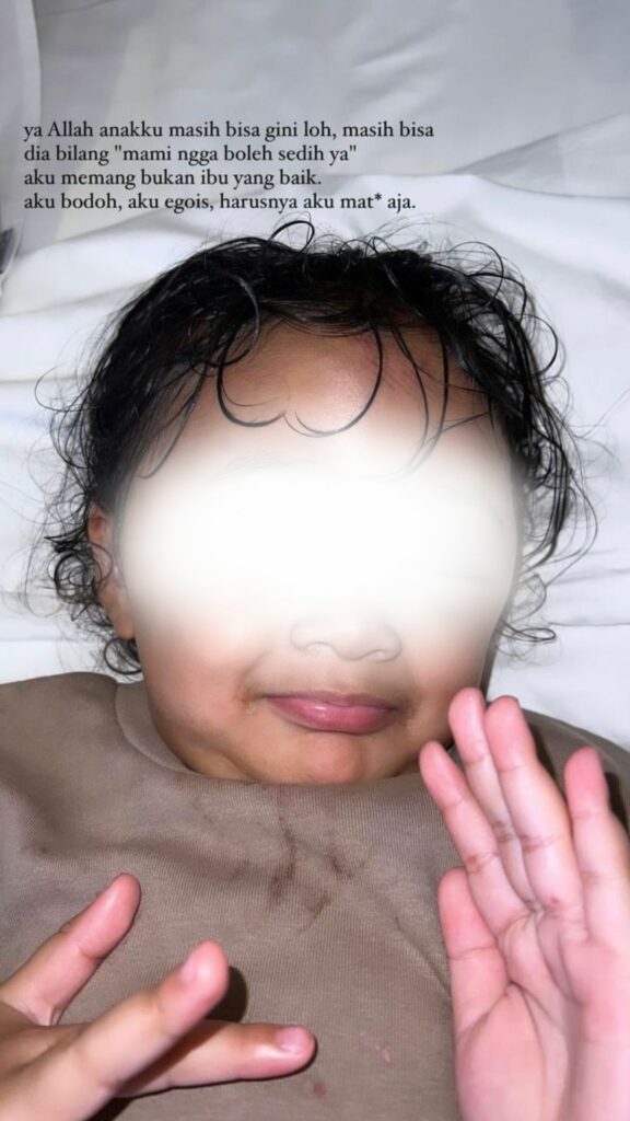 Hanya Kerana Tak Dengar Arahan, Pengasuh Tergamak Dera Anak Instafamous Di Indonesia