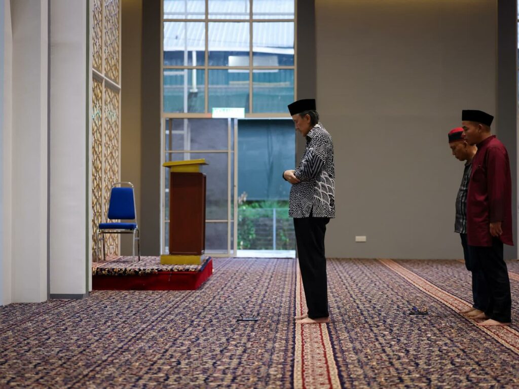 Lebih 7 Tahun Terbengkalai, Masjid Daerah Ranau Dibuka Sementara Untuk Solat Aidilfitri