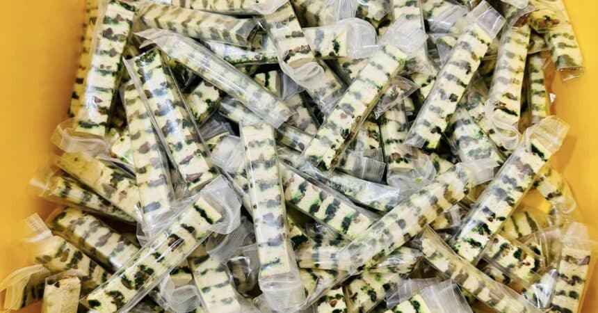 Ini Alasan Kenapa Pengusaha Kek Lapis Baklava Jual Kek Dengan Harga RM650 Seloyang