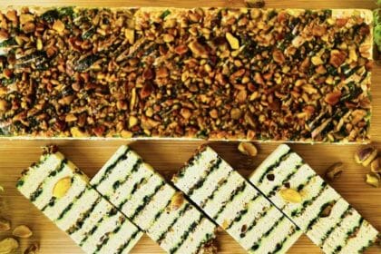 Pemilik Kedai Kongsi Resipi Asal Kek Lapis Baklava