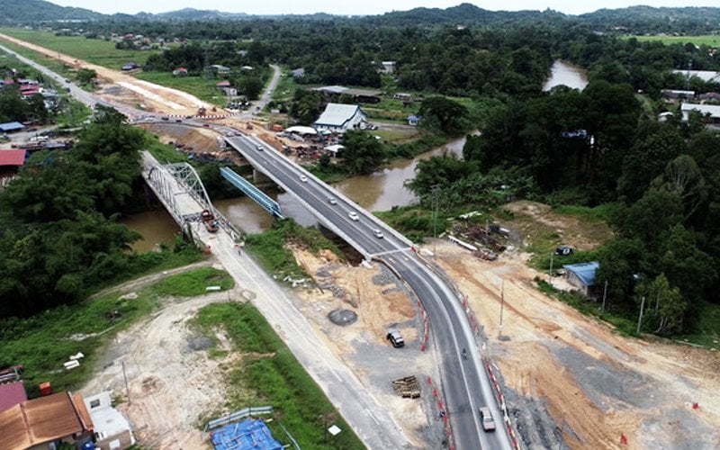 Laluan Lebuh Raya Pan Borneo Sarawak Fasa Pertama Akan Dibuka Sepenuhnya