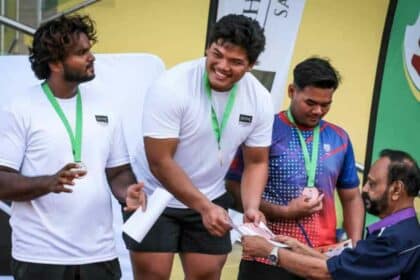 Atlet Lontar Peluru Dari Sarawak, Jonah Chang Rigan Sekali Lagi Pecah Rekod Kebangsaan